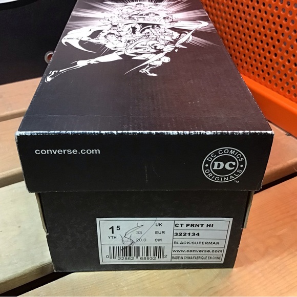 Converse x DC Comics Kids Low Top 'Jokers' - Picture 8 of 8